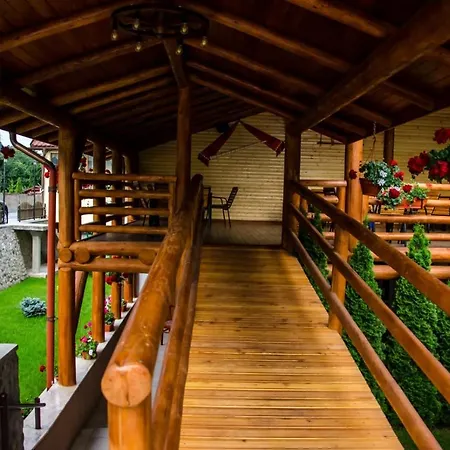 Bed & Breakfast Lapociu Cimpeni